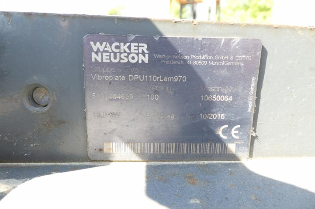 Construction machinery Wacker Neuson SE Rüttelplatte DPU 110rLem970 Baumaschine inkl. Fernbedienung