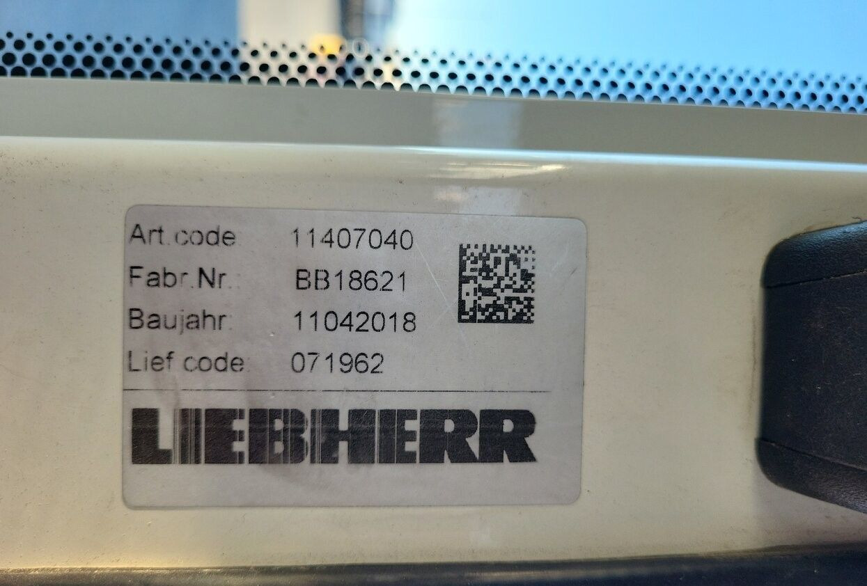 Waste/ Industry handler LIEBHERR LH30M