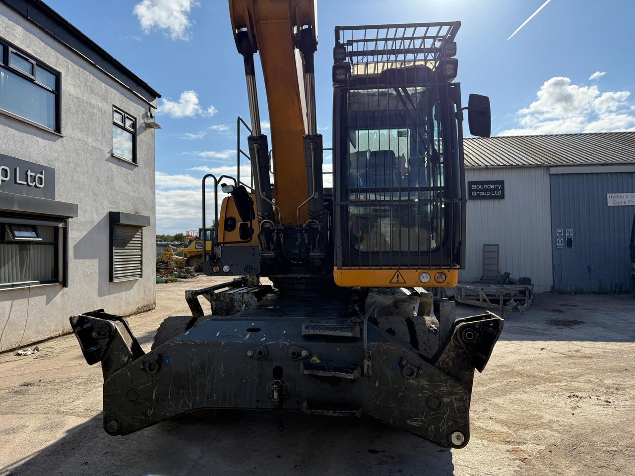 Waste/ Industry handler LIEBHERR LH30M