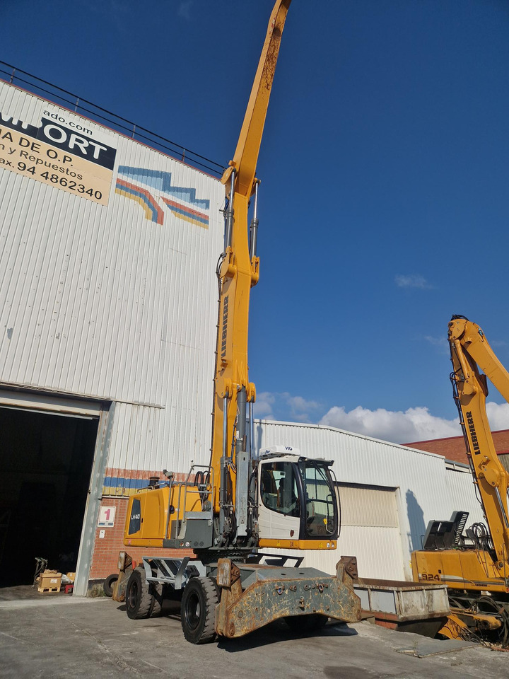 Waste/ Industry handler LIEBHERR LH40M