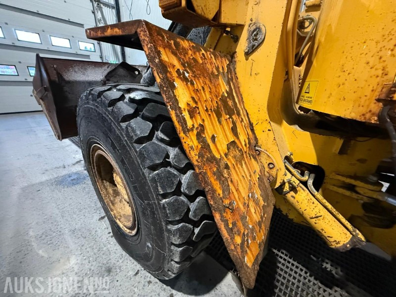 Wheel loader 1986 Volvo L90 Hjullaster med skuffe