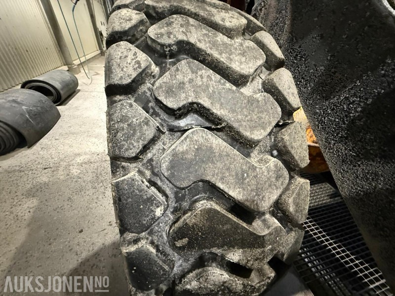 Wheel loader 1986 Volvo L90 Hjullaster med skuffe