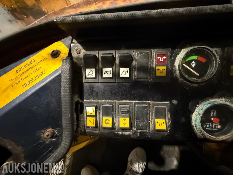 Wheel loader 1986 Volvo L90 Hjullaster med skuffe