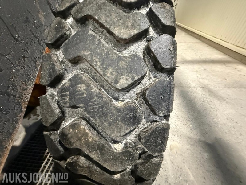 Wheel loader 1986 Volvo L90 Hjullaster med skuffe