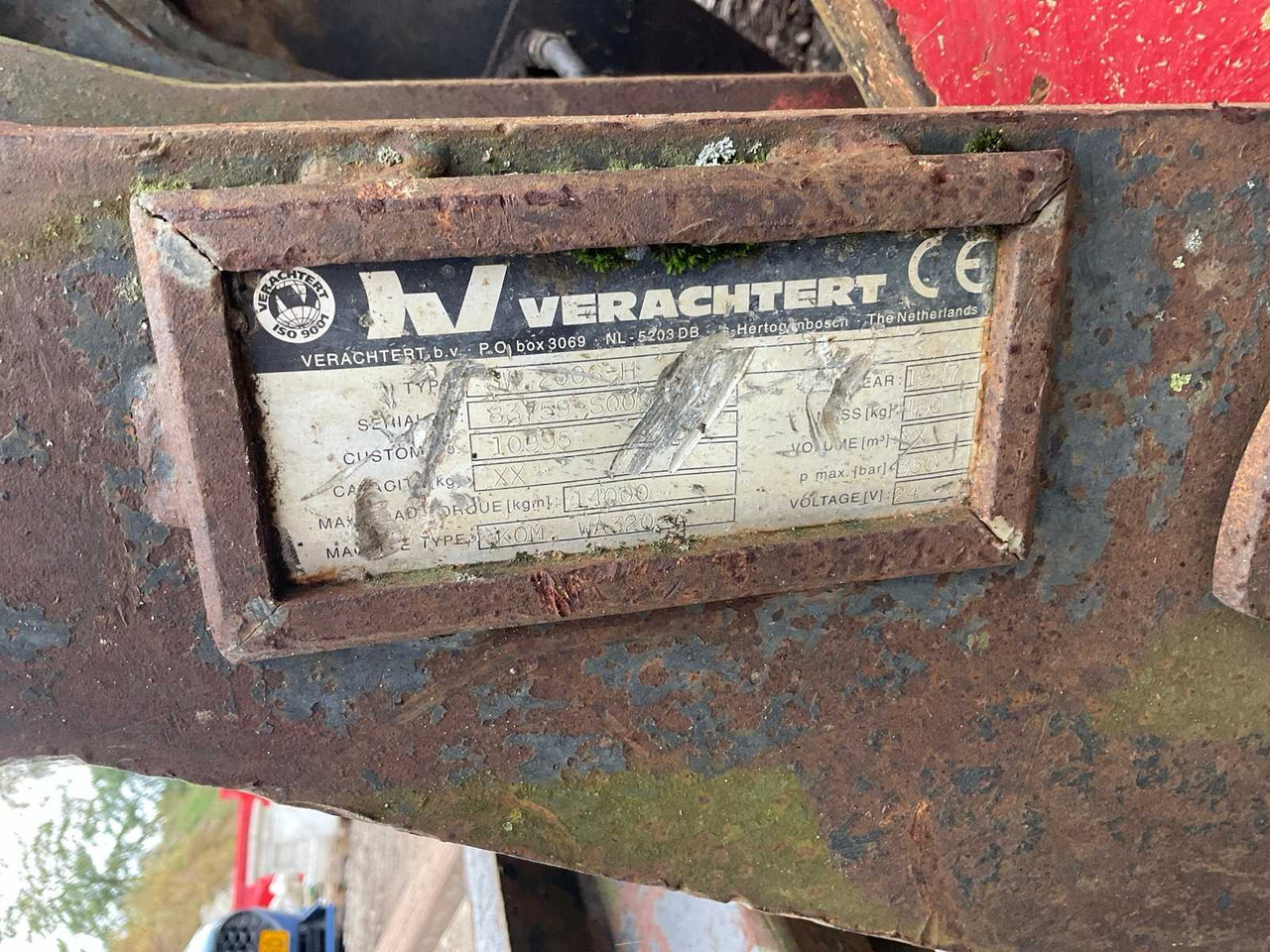 Wheel loader 1996 KOMATSU WH320-3H WHEEL LOADER