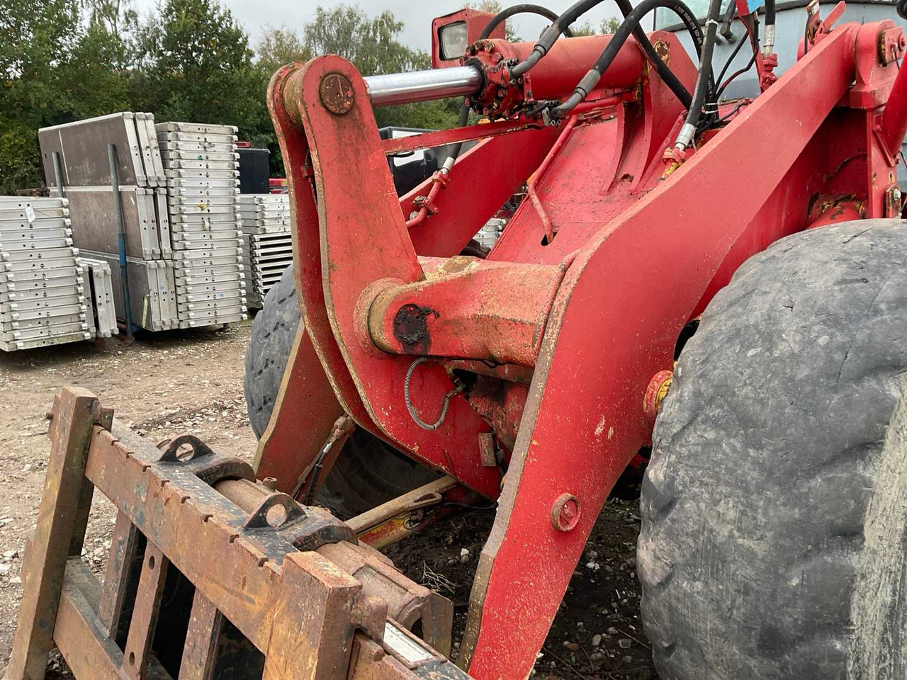 Wheel loader 1996 KOMATSU WH320-3H WHEEL LOADER