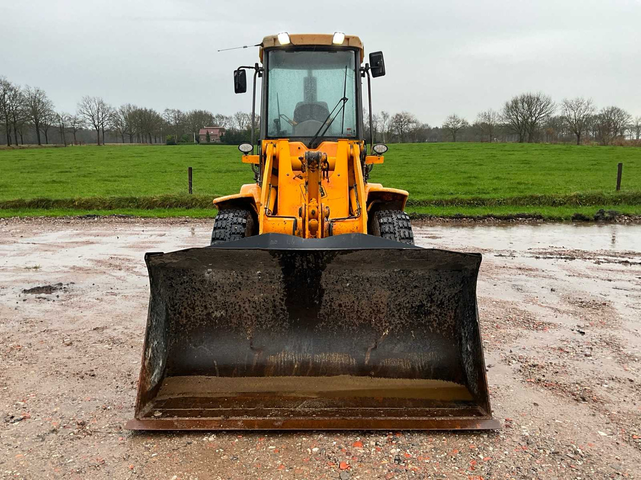 Wheel loader 1997 JCB 408 B SHOVEL