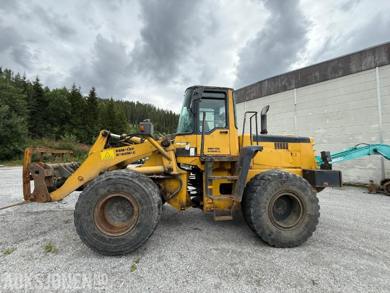 Wheel loader 1997 Komatsu WA320-3H hjullaster