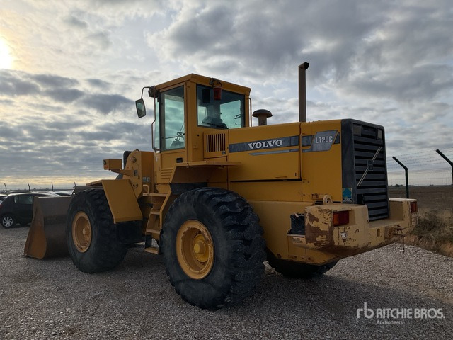 Wheel loader 1997 Volvo L120C Wheel Loader