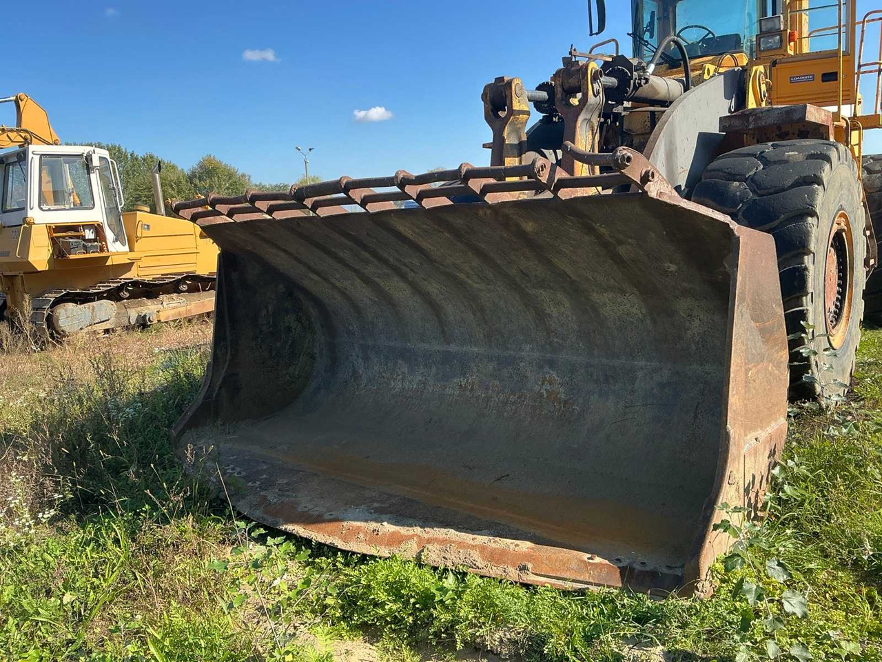 Wheel loader 1998 VOLVO L330B WHEEL LOADER