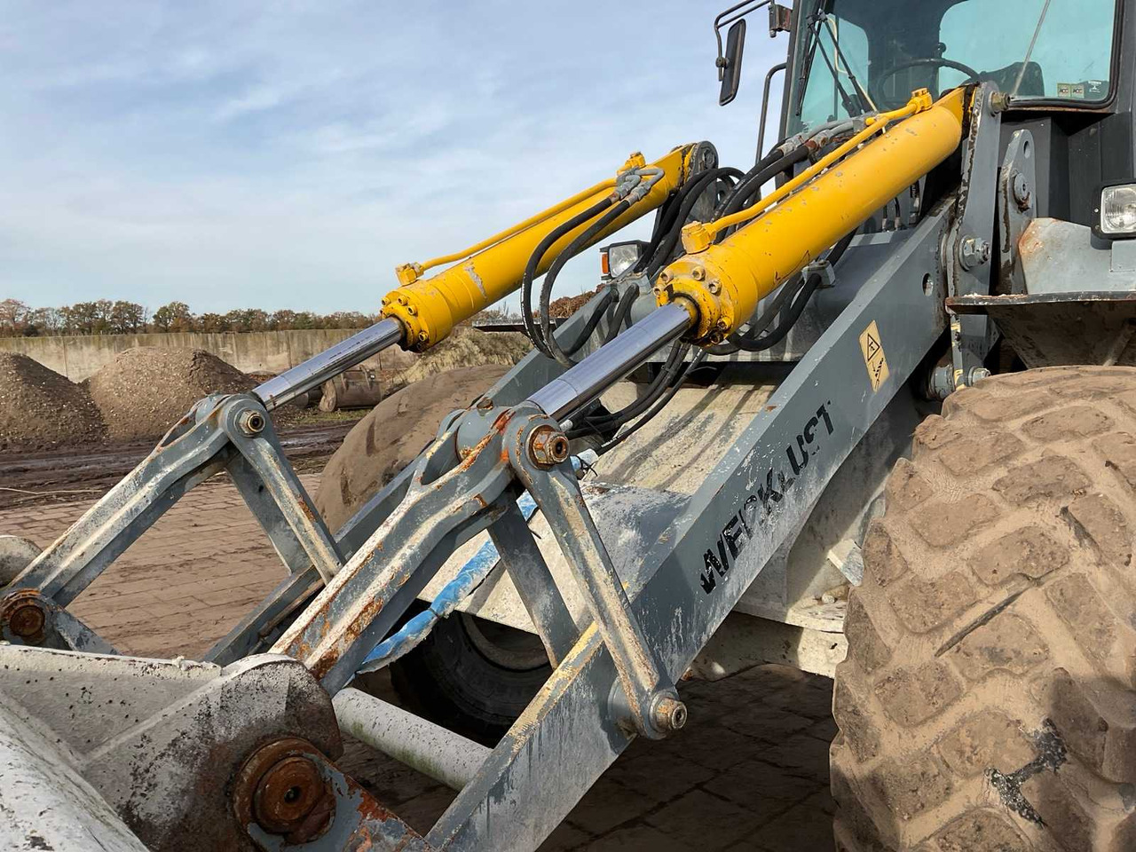 Wheel loader 1998 WORK ETHIC WG 35 C SHOVEL