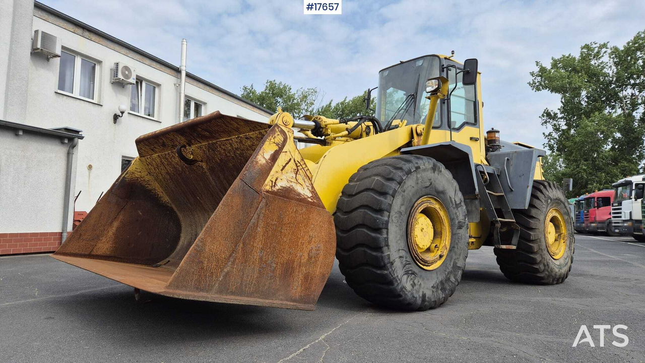 Wheel loader 2000 Komatsu WA420-3H