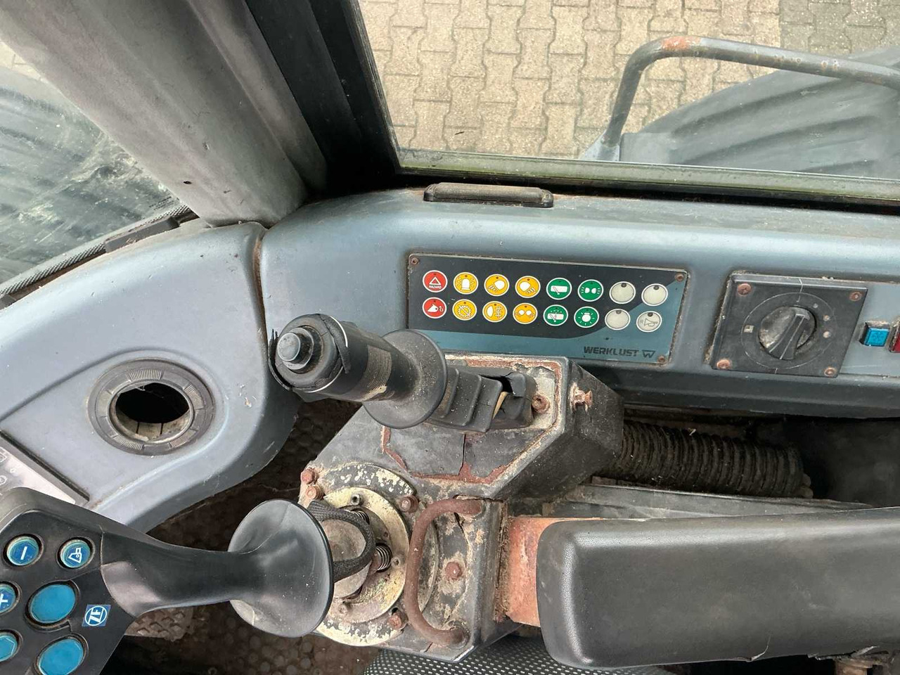 Wheel loader 2000 WORK ETHIC WG35D SHOVEL