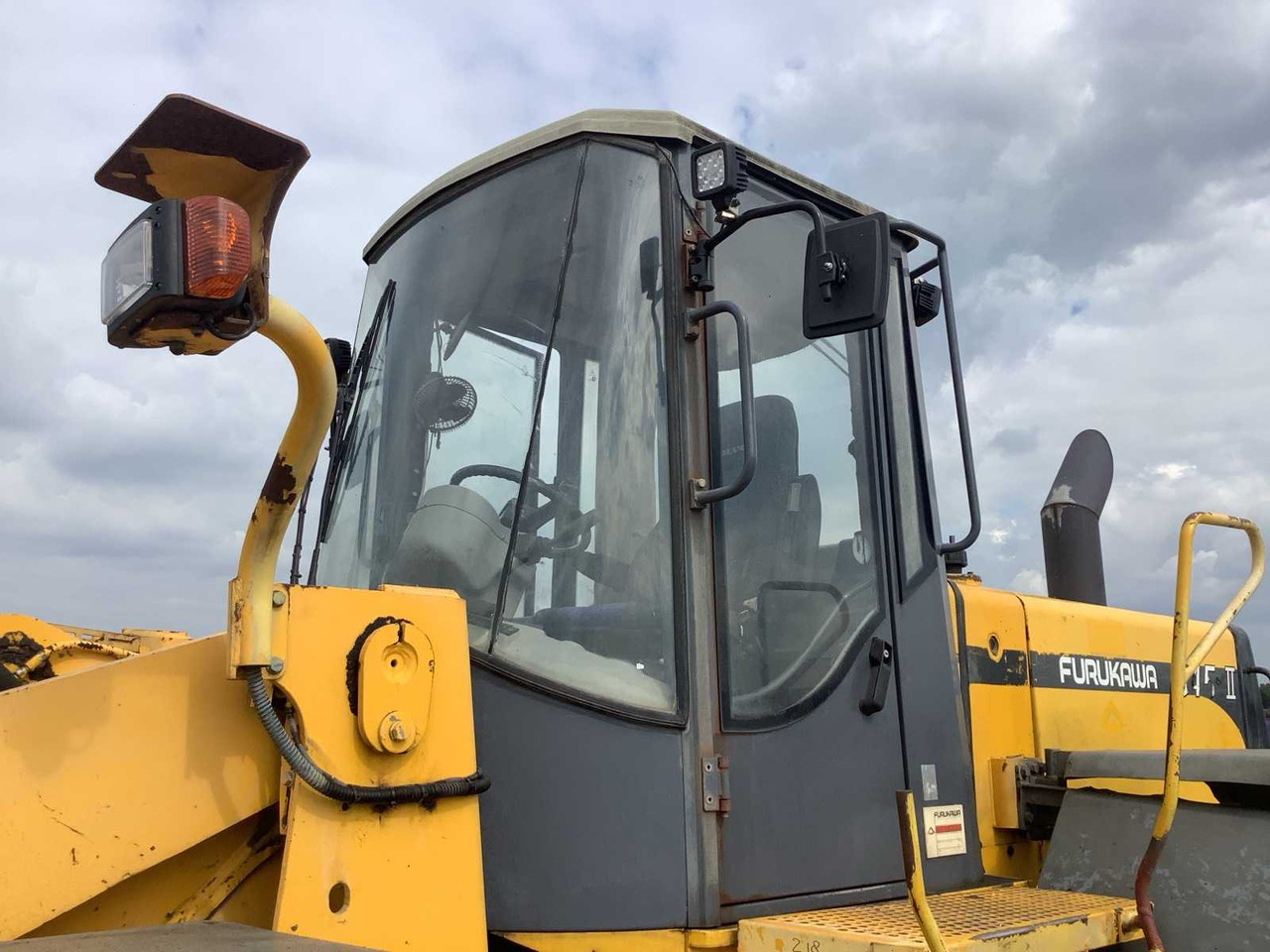 Wheel loader 2001 - FURUKAWA - 345-II - SHOVEL/WHEEL LOADER