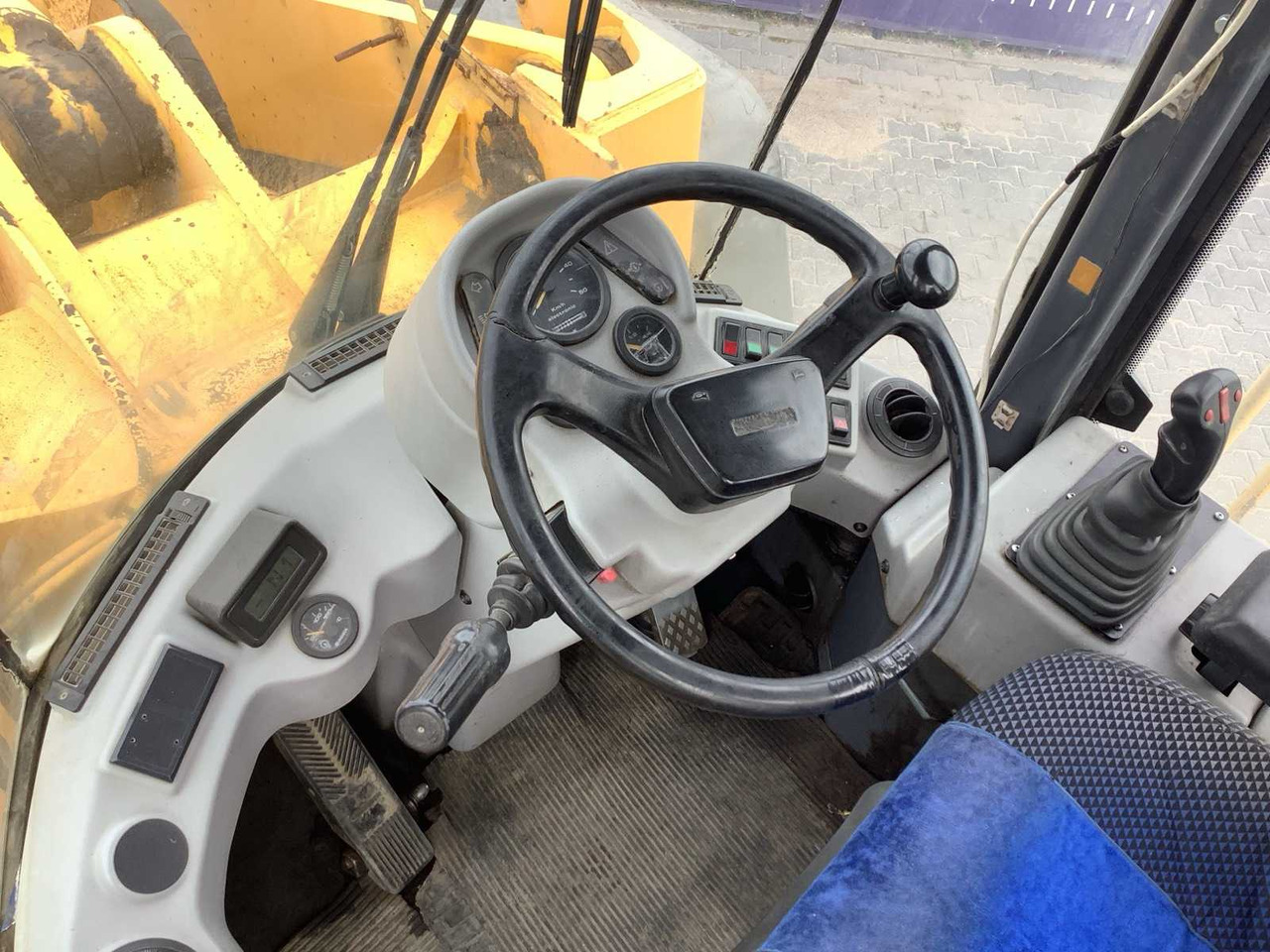 Wheel loader 2001 - FURUKAWA - 345-II - SHOVEL/WHEEL LOADER