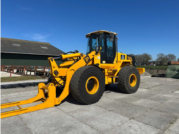Wheel loader  2002 JCB 436 HT SHOVEL
