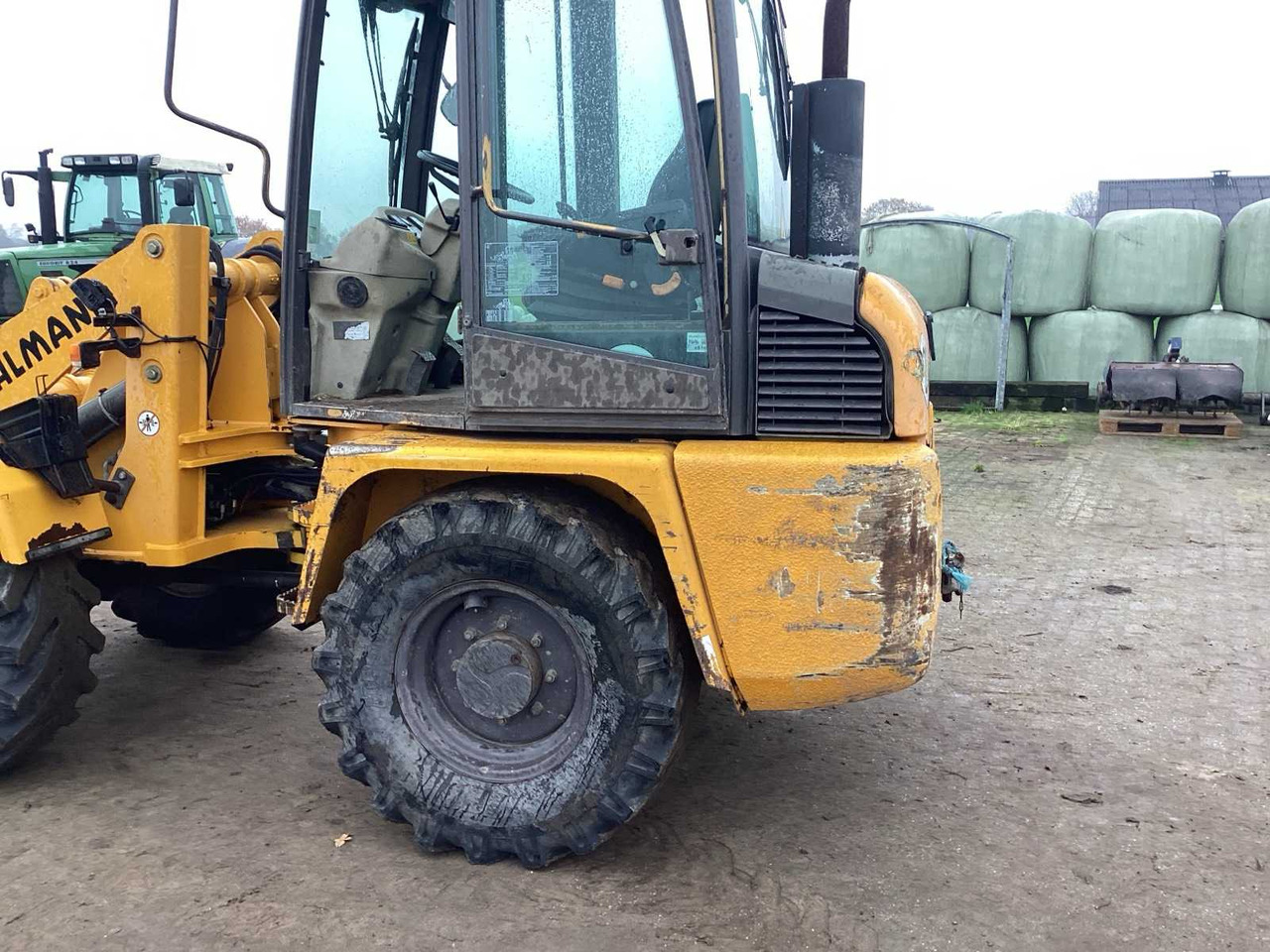 Wheel loader 2003 AHLMANN AL85 T SHOVEL