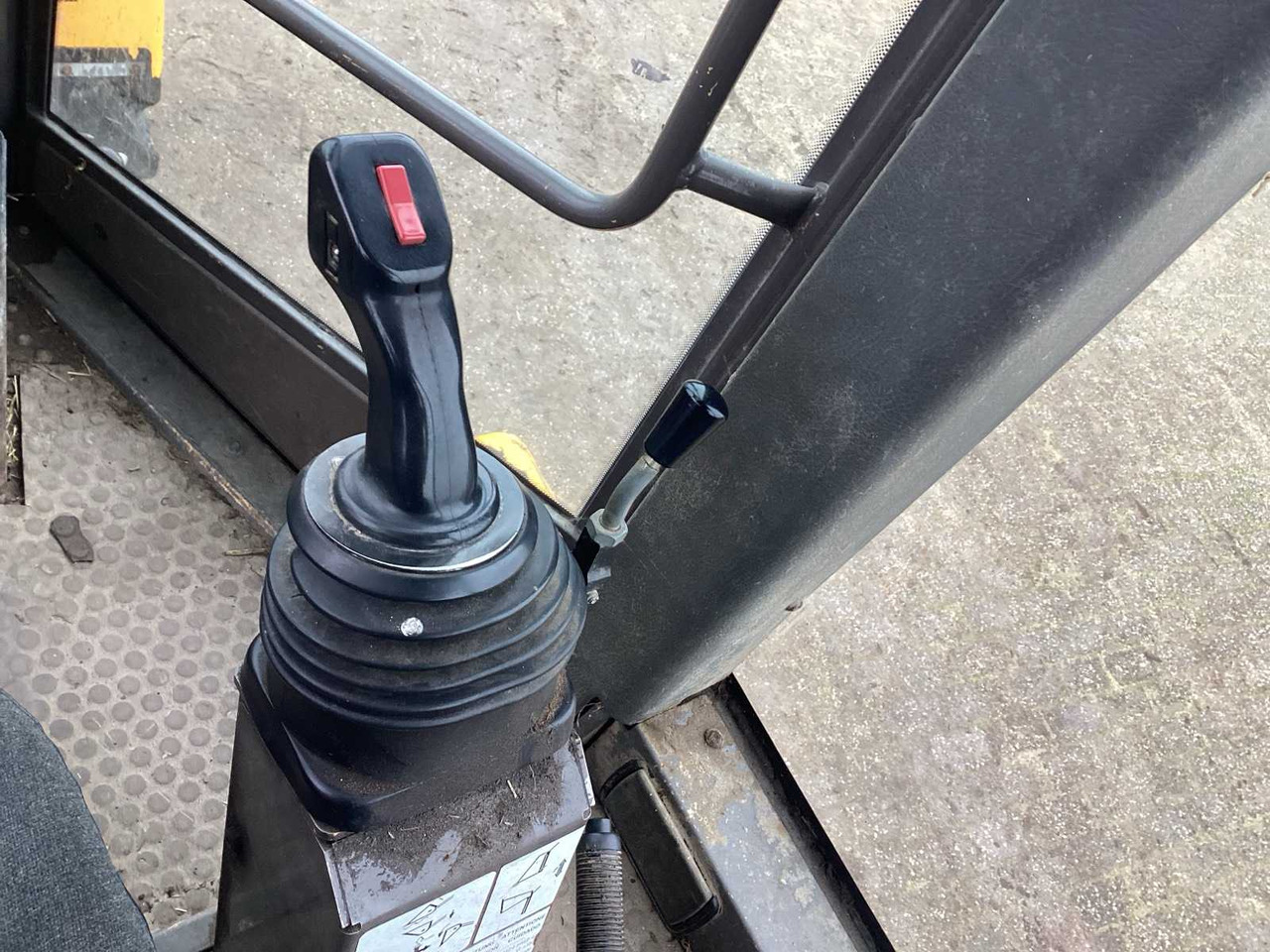 Wheel loader 2003 AHLMANN AL85 T SHOVEL