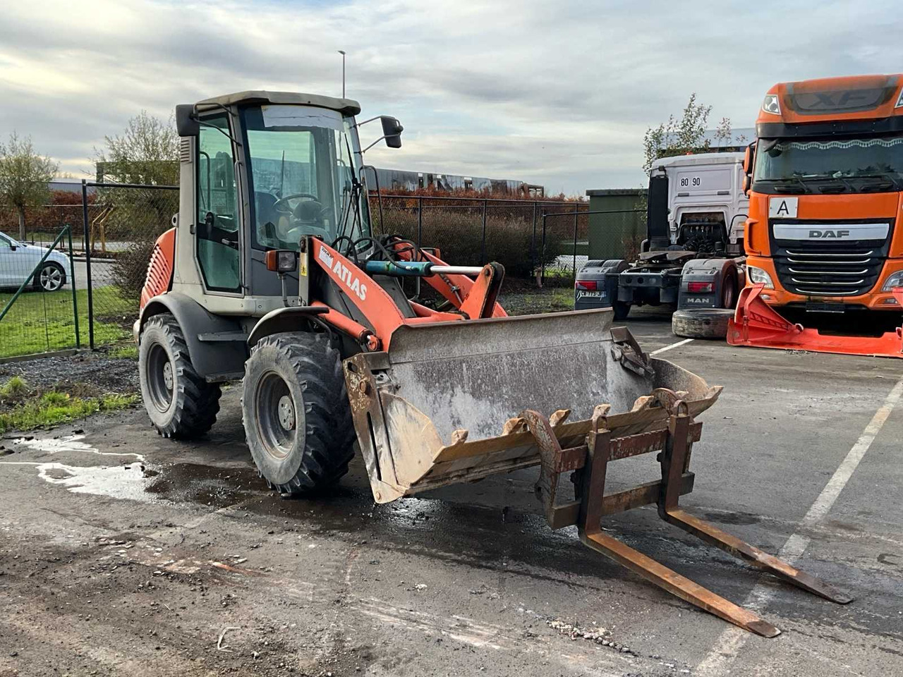 Wheel loader 2003 ATLAS 65 SHOVEL
