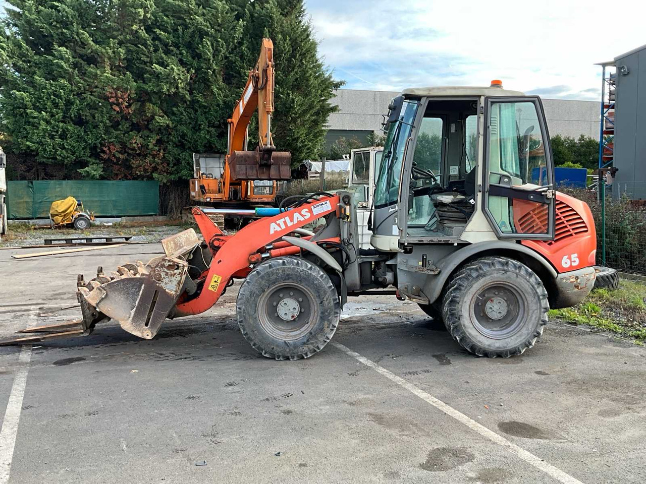 Wheel loader 2003 ATLAS 65 SHOVEL
