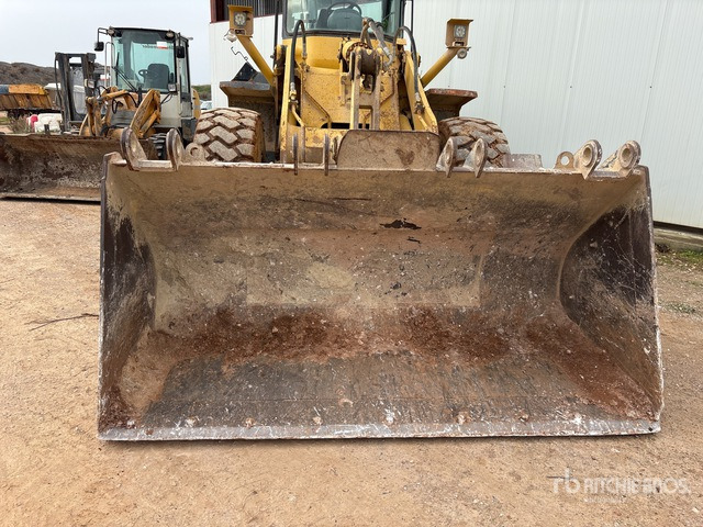 Wheel loader 2003 Komatsu WA320-3H Wheel Loader