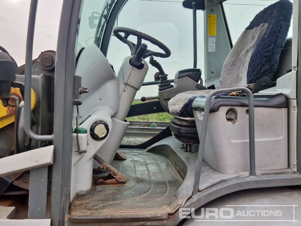 Wheel loader 2003 Kramer 580