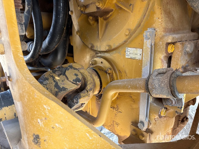 Wheel loader 2005 Cat 966G Series II Wheel Loader