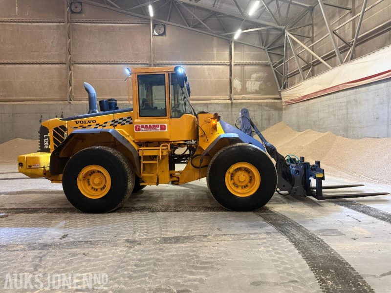 Wheel loader 2006 Volvo L120E HJULLASTER M/STOR SNØSKUFF SENTRALSMØRING 3.FUNKSJON.