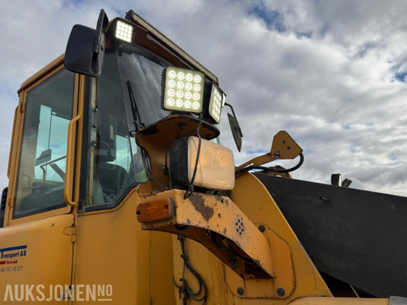 Wheel loader 2006 Volvo L120E - Sentralsmøring - 14887 timer