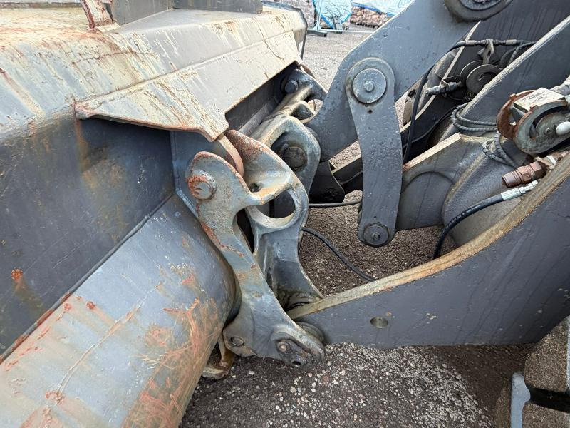 Wheel loader 2006 Volvo L90E hjullaster - Sentralsmøring - Joystick - Tilleggshydraulikk - Stort BM Feste