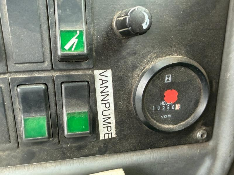 Wheel loader 2006 Volvo L90E hjullaster - Sentralsmøring - Joystick - Tilleggshydraulikk - Stort BM Feste