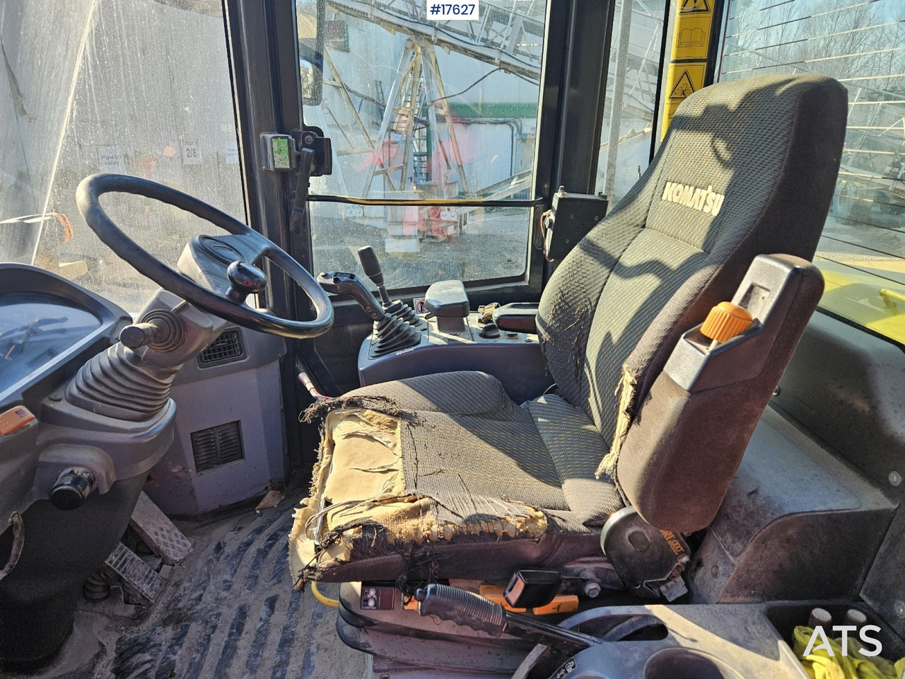 Wheel loader 2008 Komatsu WA 320-5