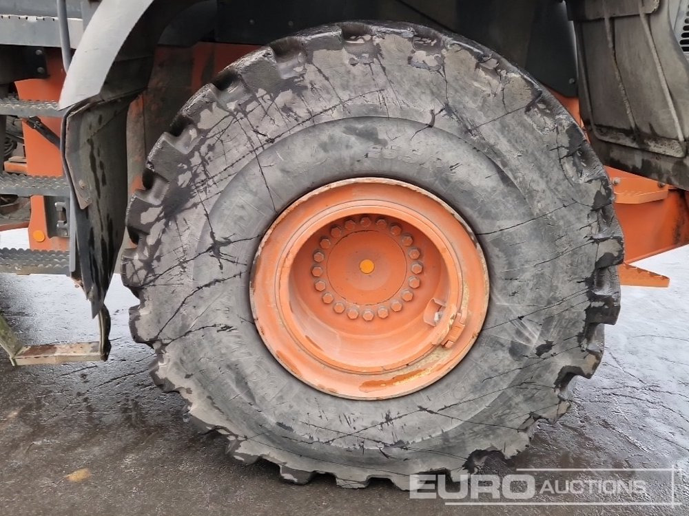 Wheel loader 2010 Hitachi ZW310