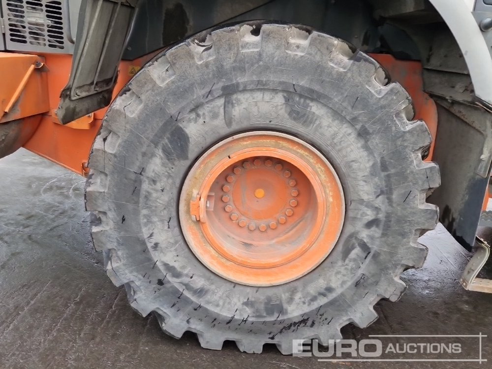 Wheel loader 2010 Hitachi ZW310