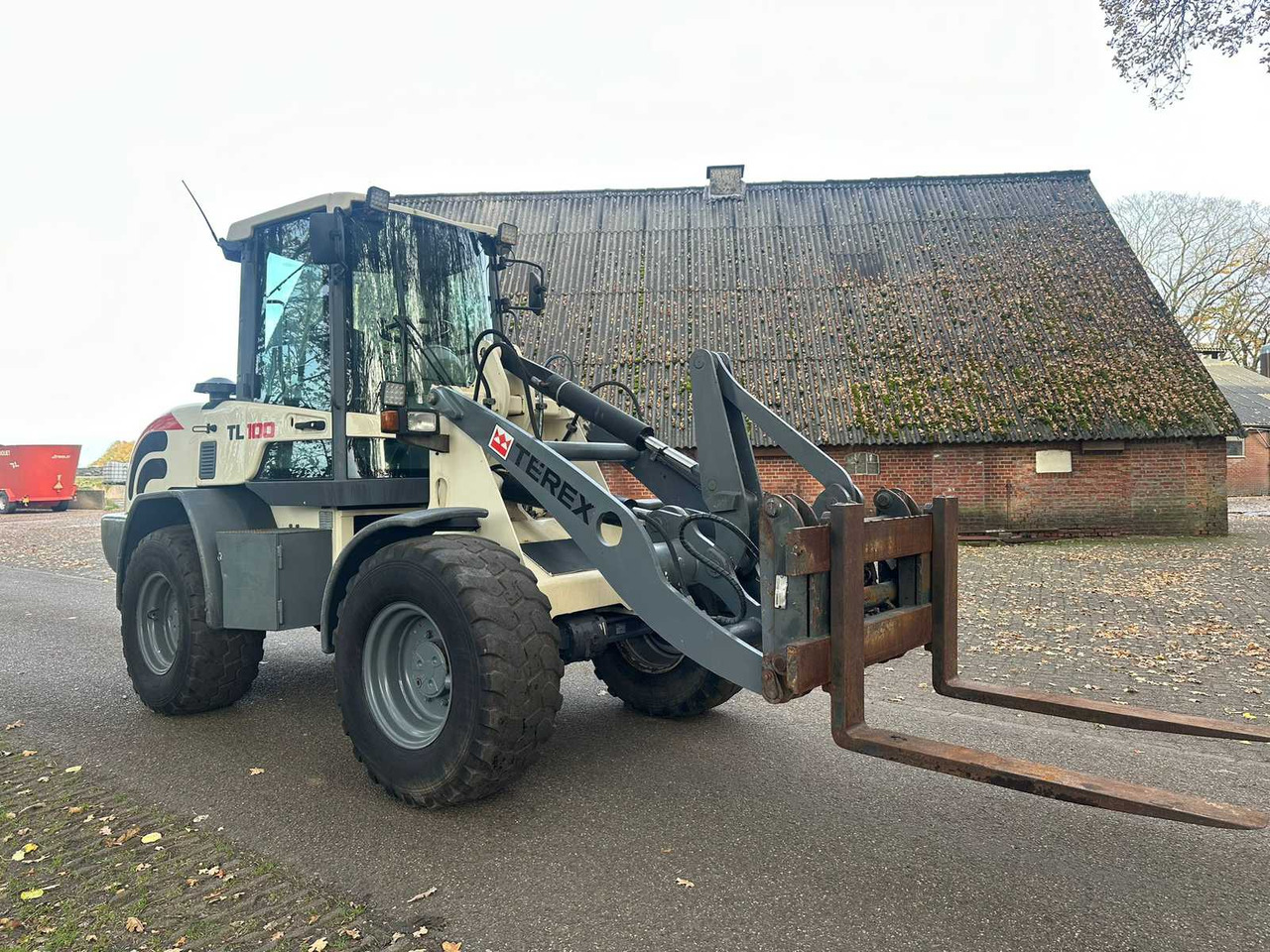 Wheel loader 2010 TEREX TL 100 SHOVEL