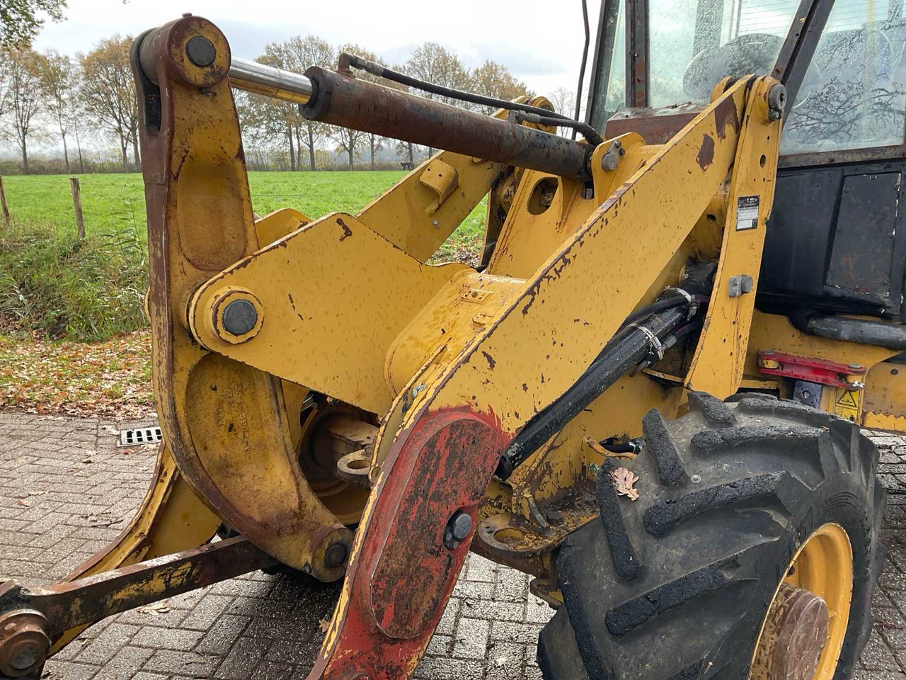 Wheel loader 2011 CATERPILLAR 906H SHOVEL