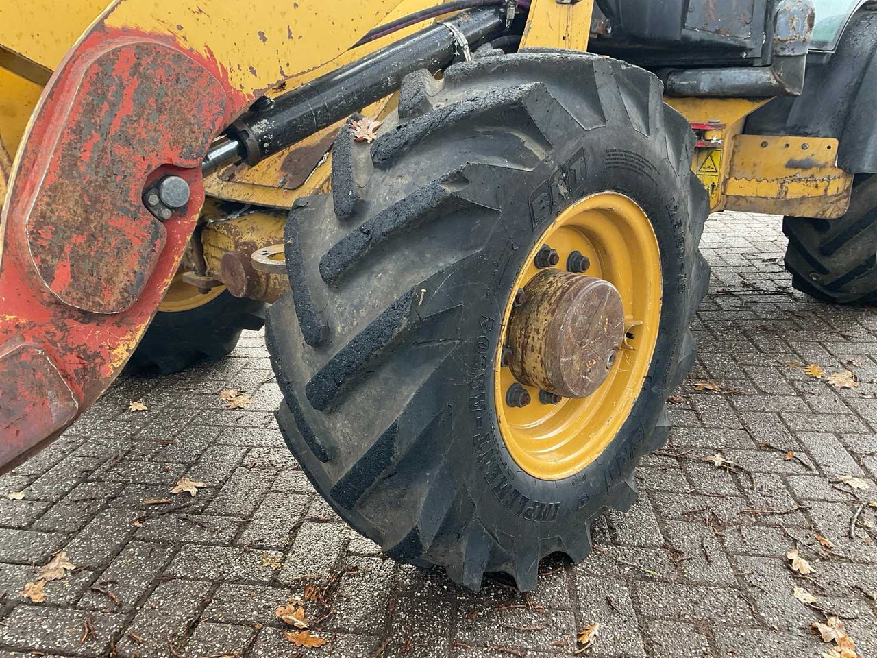 Wheel loader 2011 CATERPILLAR 906H SHOVEL
