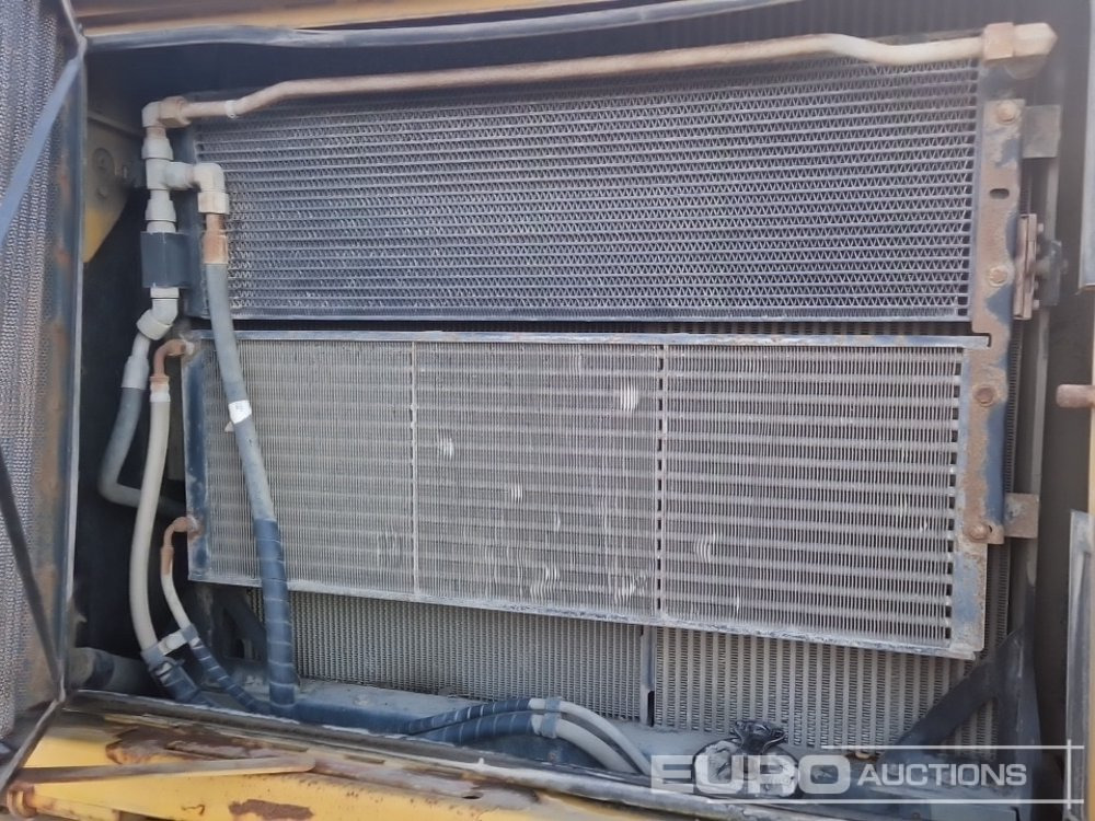 Wheel loader 2011 CAT 966H