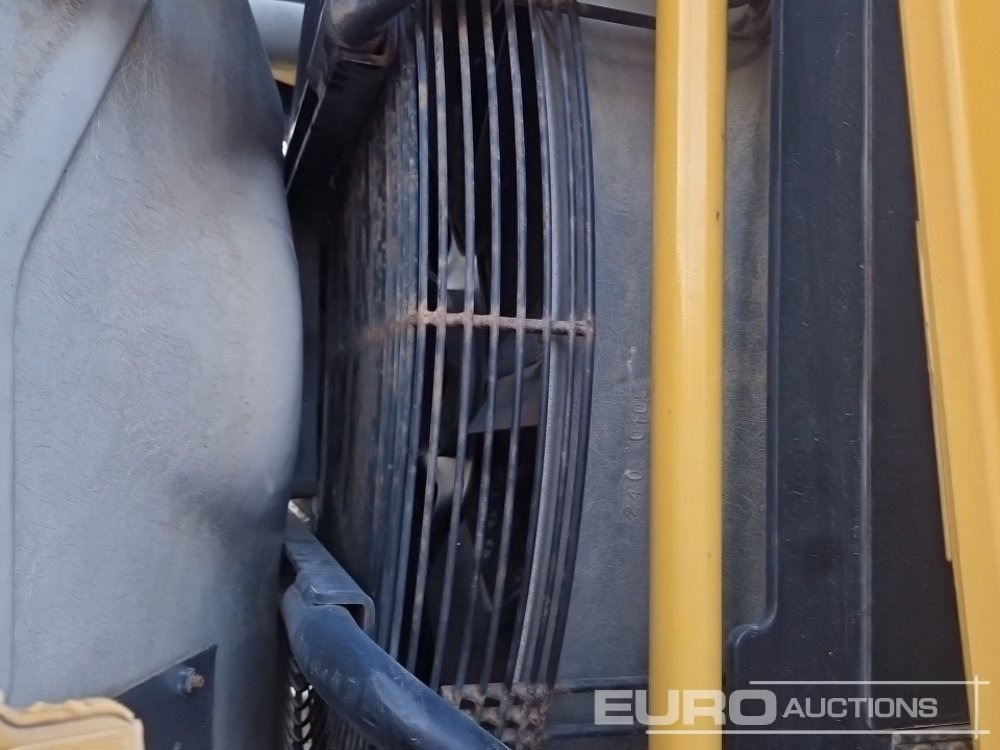 Wheel loader 2011 CAT 966H