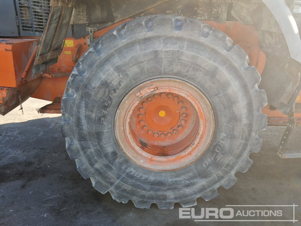 Wheel loader 2011 Hitachi ZW250