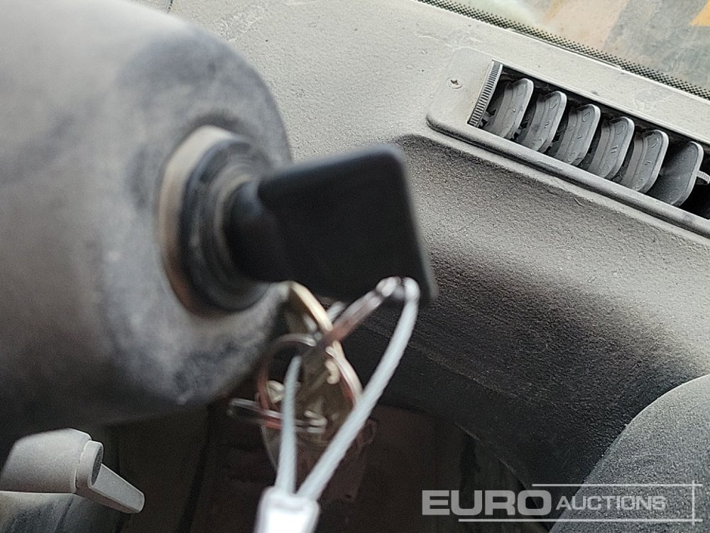 Wheel loader 2011 JCB 411HT