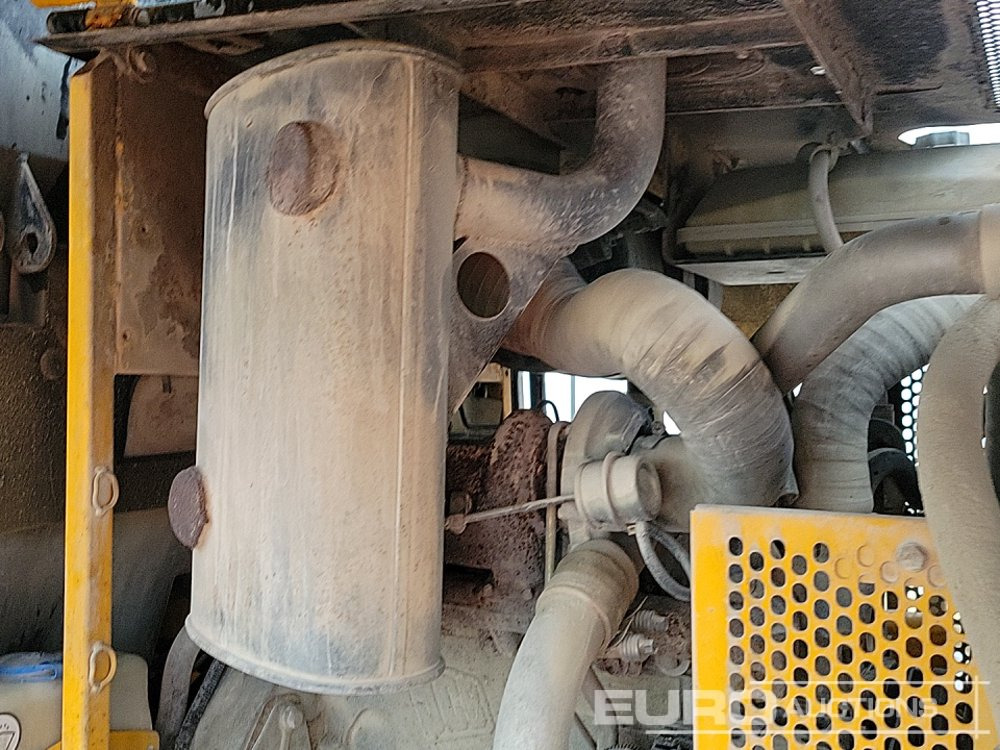 Wheel loader 2011 JCB 411HT