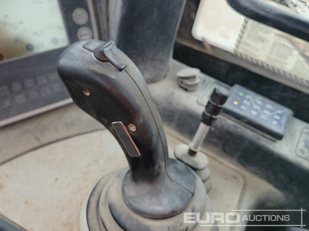 Wheel loader 2011 JCB 411HT