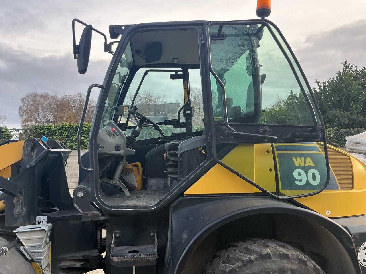 Wheel loader 2011 KOMATSU FASTRAC WA90 SHOVEL