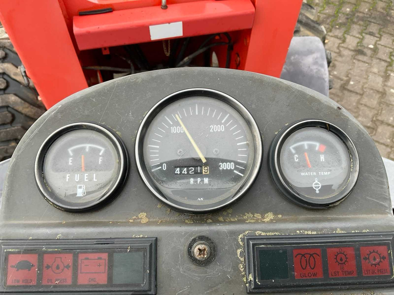 Wheel loader 2011 KUBOTA R520NH SHOVEL