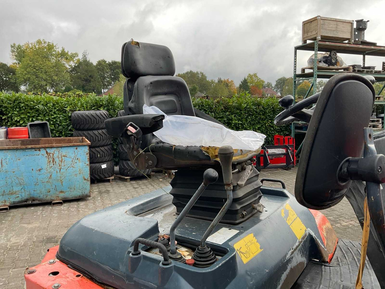 Wheel loader 2011 KUBOTA R520NH SHOVEL