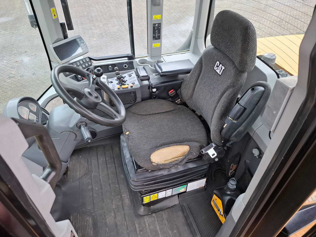 Wheel loader 2012 CATERPILLAR 930K SHOVEL