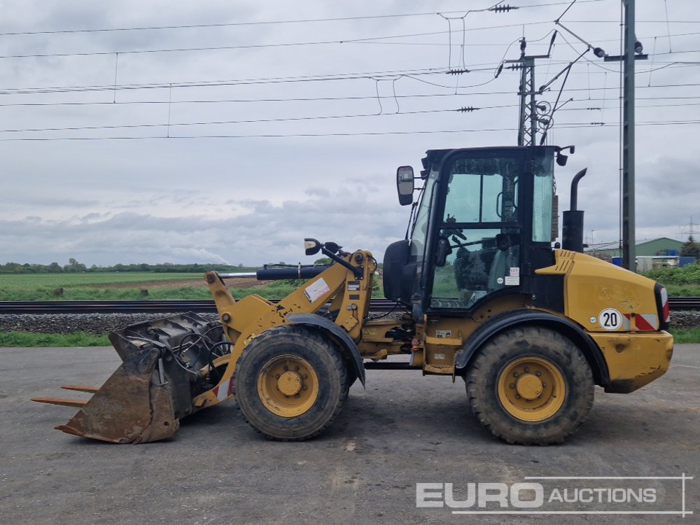 Wheel loader 2012 CAT 908H2