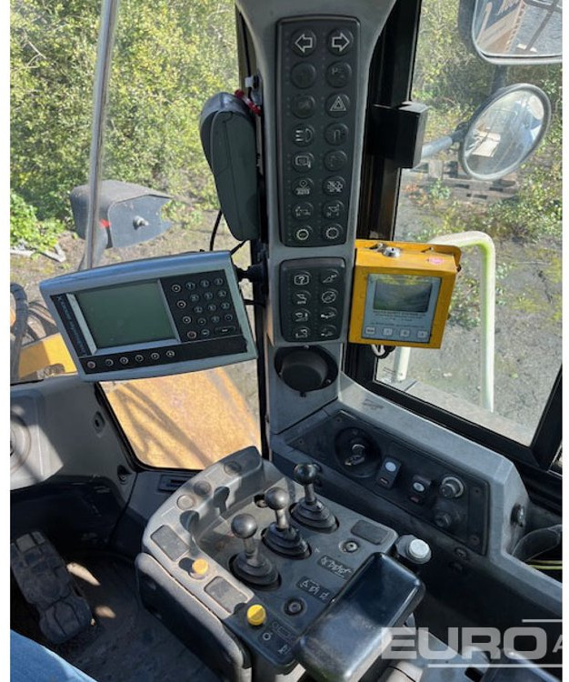 Wheel loader 2012 CAT 966K