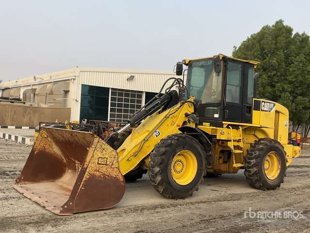 Wheel loader 2012 Cat 930H